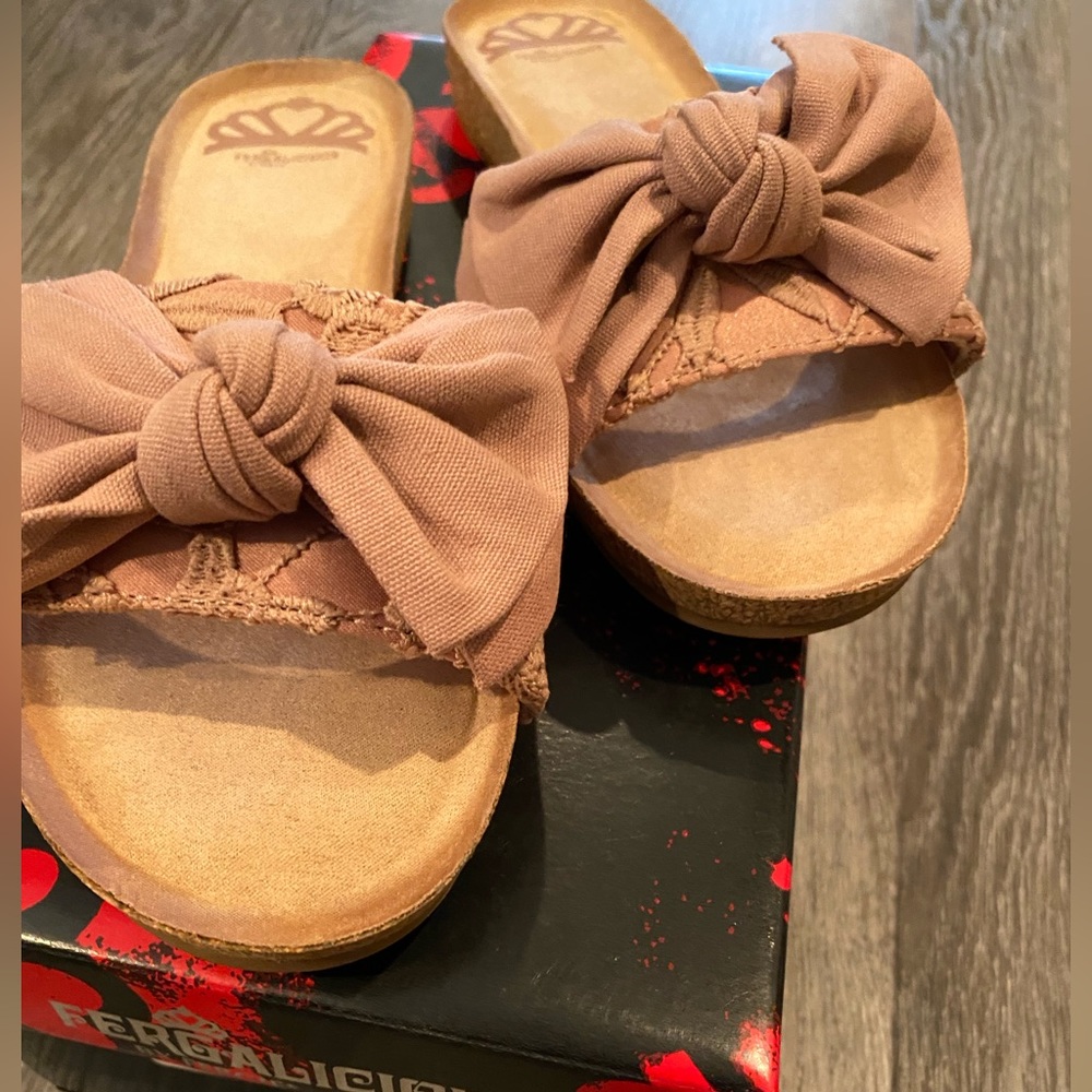 Fergalicious Sandals  Sz 6 - Brand New